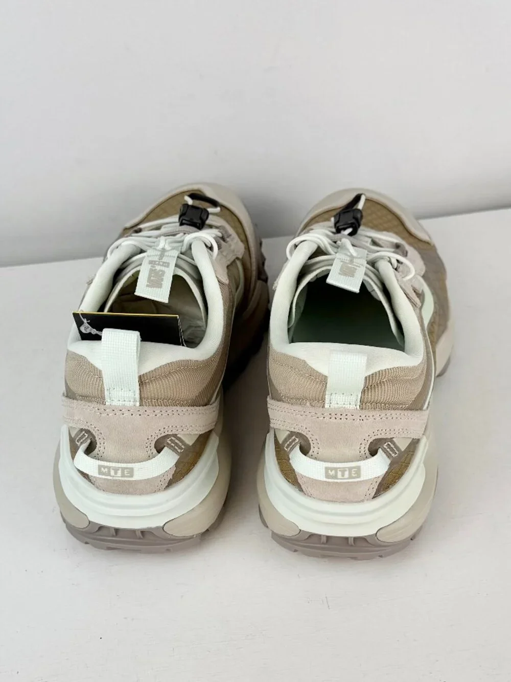 M6, W7.5- Vans Crosspath XC Peyote Beige/Mint Green Hiking Shoes